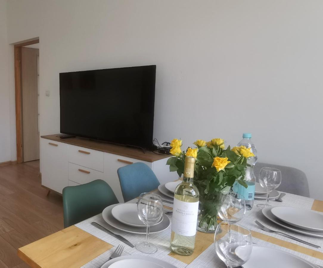 Słoneczny apartament blisko jeziora i gór Bielawa  Exterior foto