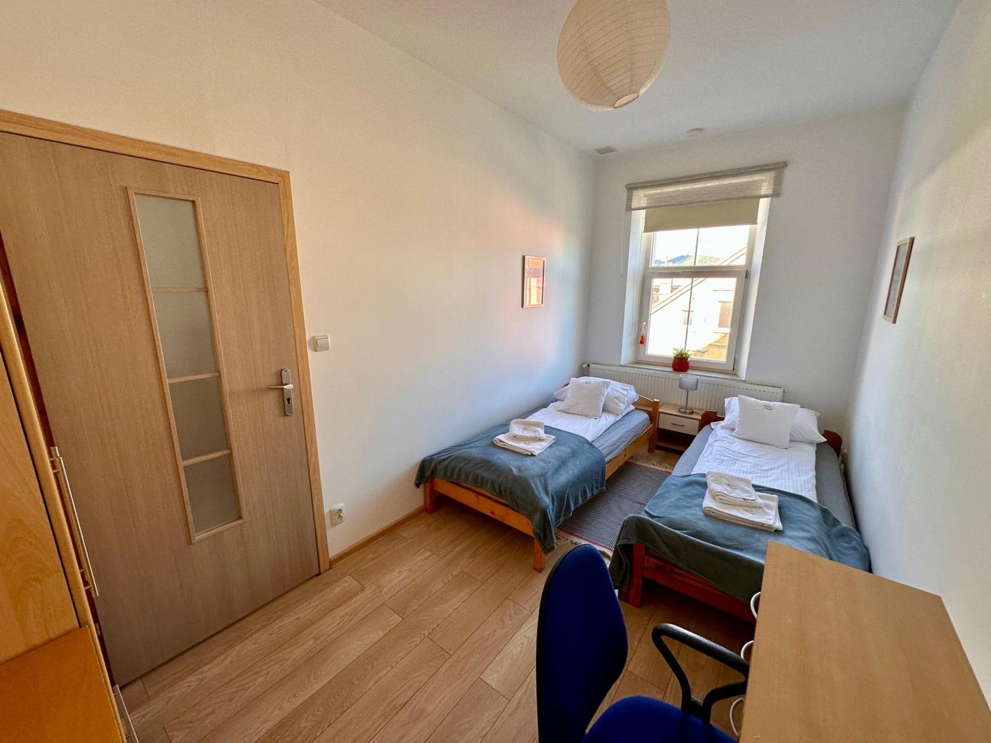 Słoneczny apartament blisko jeziora i gór Bielawa  Exterior foto