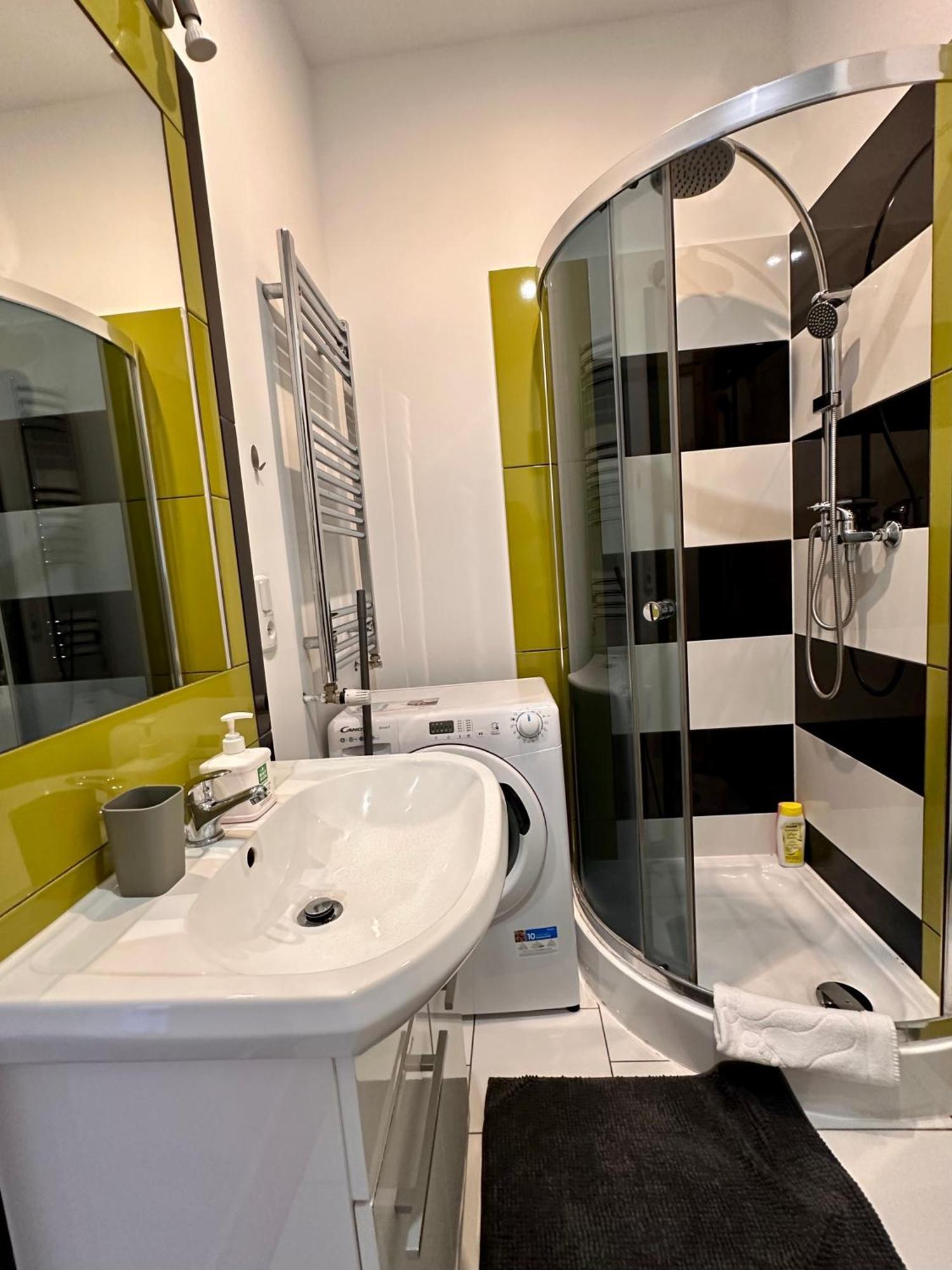 Słoneczny apartament blisko jeziora i gór Bielawa  Exterior foto